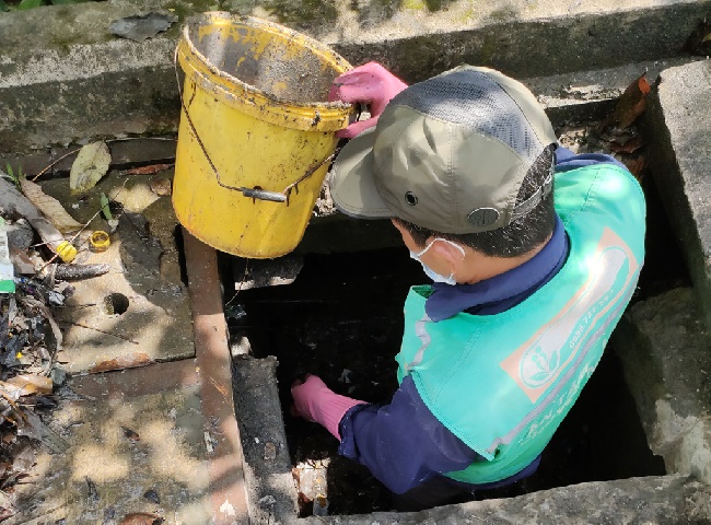 Bảng b&aacute;o gi&aacute; nạo v&eacute;t hố ga bệnh viện Thuận Ph&aacute;t cực rẻ