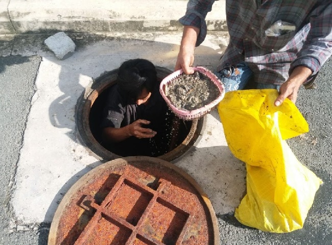 Bảng b&aacute;o gi&aacute; nạo v&eacute;t hố ga quận 3 hợp l&yacute; phải chăng