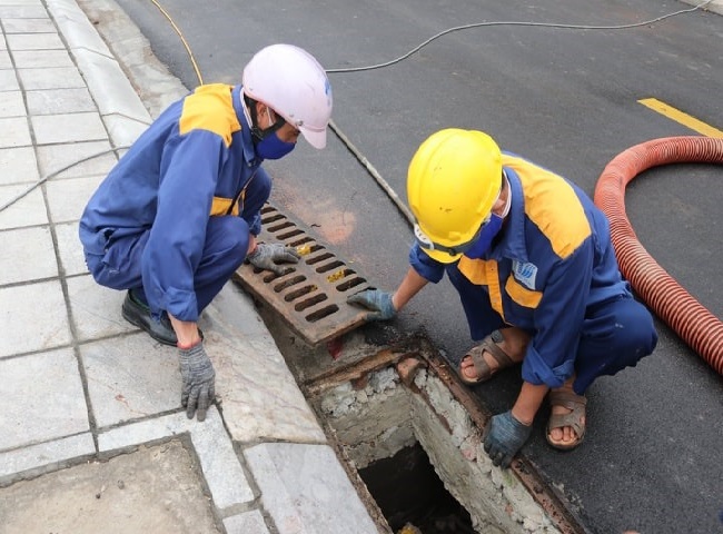 Bảng b&aacute;o gi&aacute; nạo v&eacute;t hố ga TPHCM c&oacute; nhiều ưu đ&atilde;i trong th&aacute;ng mới