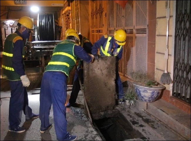 Ph&aacute;t triển quy tr&igrave;nh nạo v&eacute;t hố ga TPHCM chuy&ecirc;n nghiệp, b&agrave;i bản