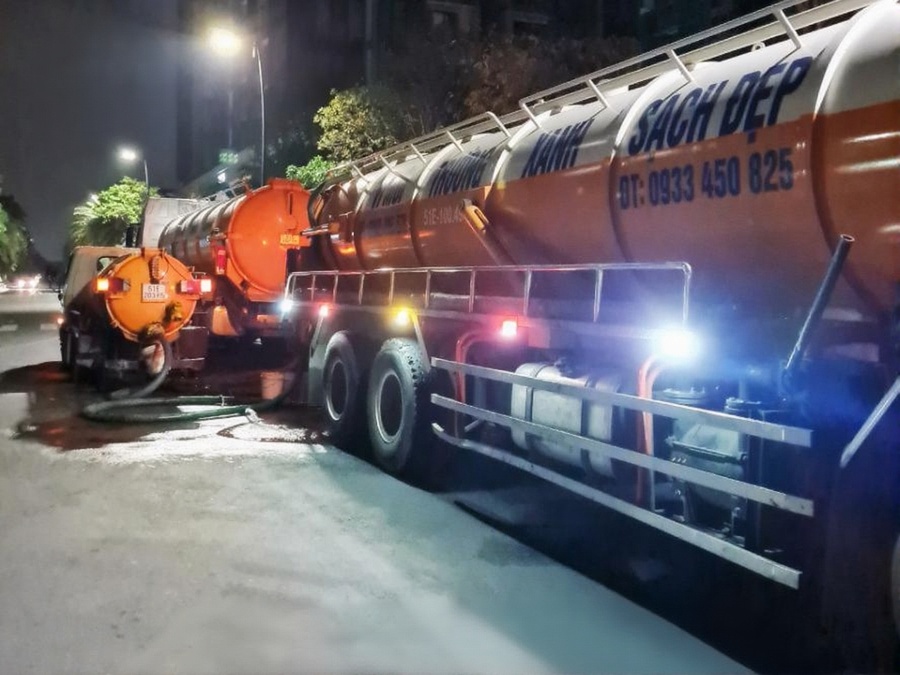 Dịch vụ thu gom b&ugrave;n thải c&ocirc;ng nghiệp Thuận Ph&aacute;t